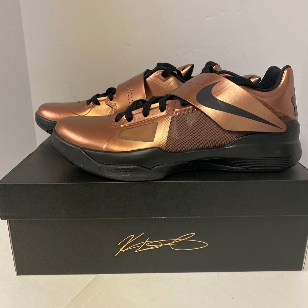 Men’s Nike Zoom KD4 metallic copper/black size 9.5.
